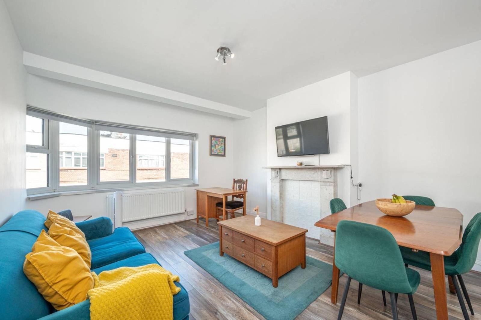 Great Spacious 2 Bedroom Flat Гендон Екстер'єр фото